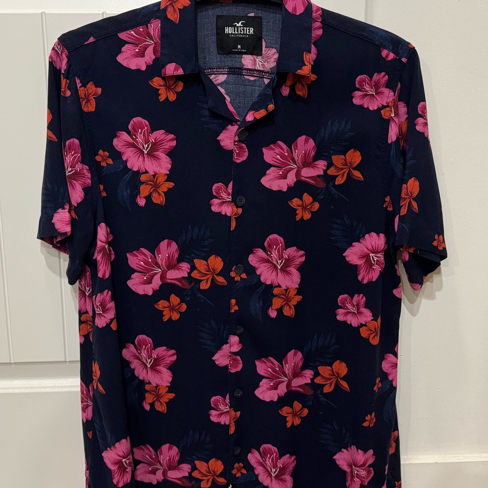 Hollister Men's Dark Blue Shirt with Pink and Orange Floral